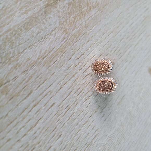 Kendra Scott Cade Rose Gold Stud Earrings in Rose Gold Drusy - Picture 2 of 2